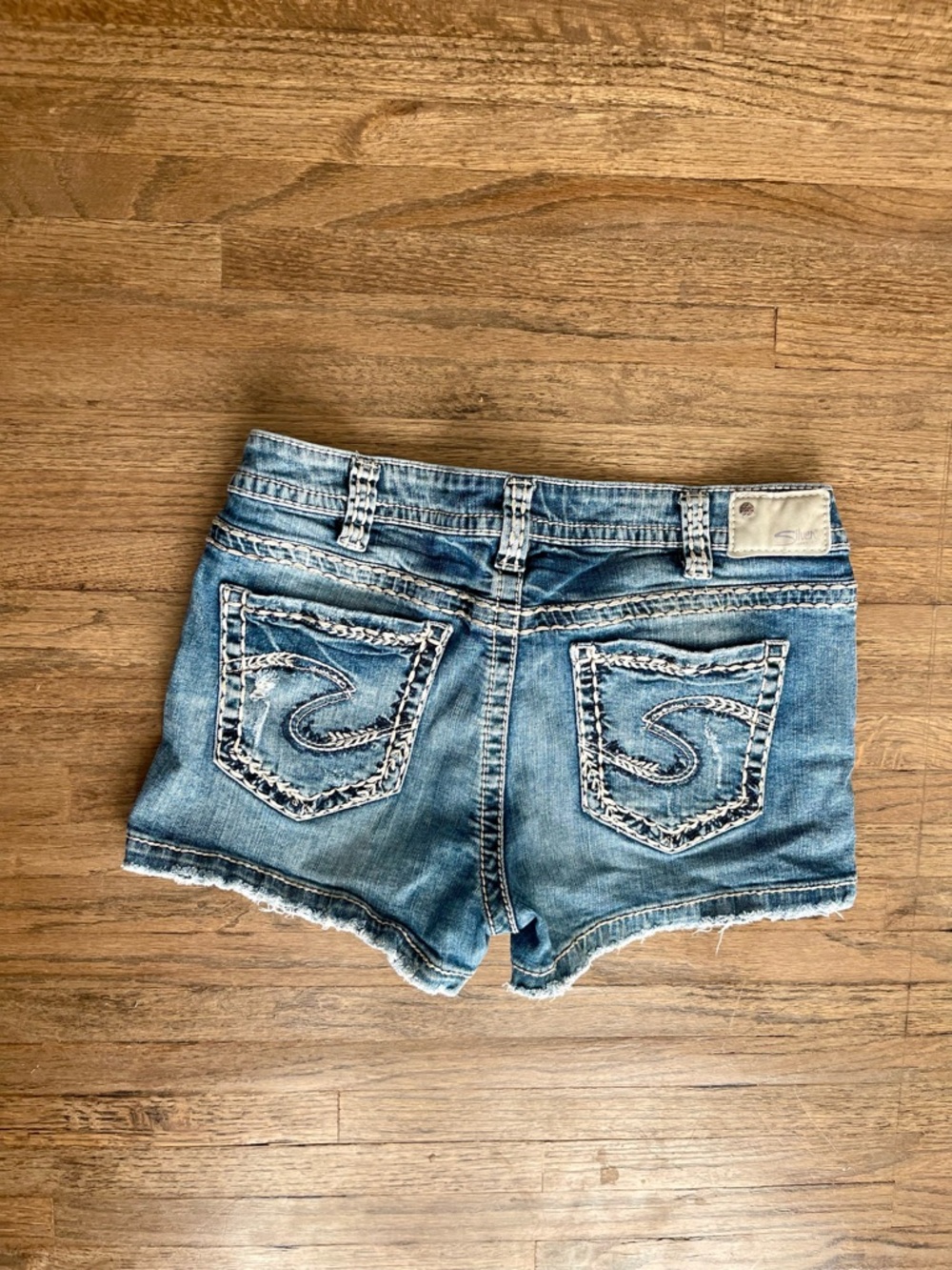 Silver Jeans Light Blue Embroidered Back Pocket Denim Shorts